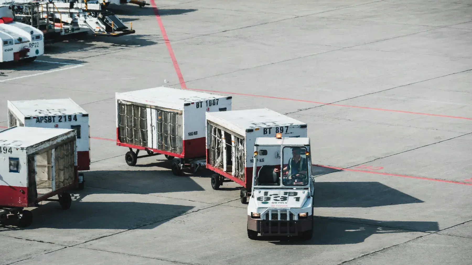 Regional cargo terminal